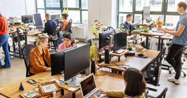 Agree or disagree: All companies should implement a four-day working week.