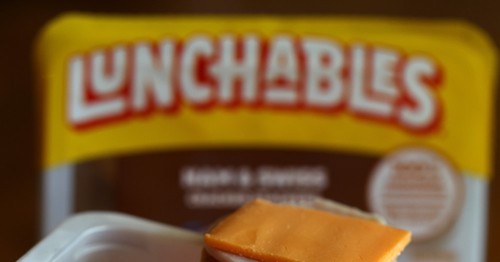 Agree or disagree: Lunchables should be removed from school lunch menus
