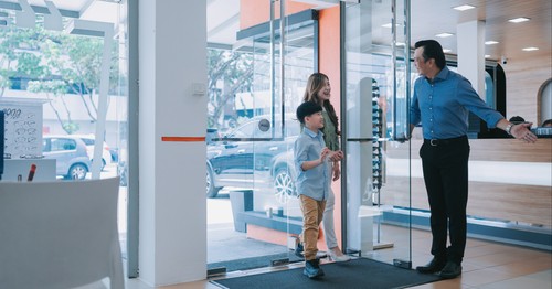 Agree or disagree: Men should hold doors open for women, it’s basic courtesy.
