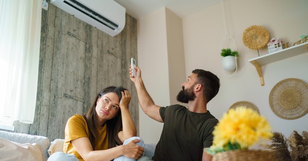 Agree or disagree: Extreme heat has more of a destructive impact on my mood than extreme cold.