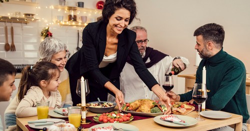 Is the traditional housewife role becoming desirable again?