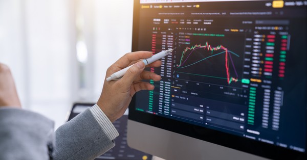 Agree or disagree: I think there will be a stock market crash in the next six months.