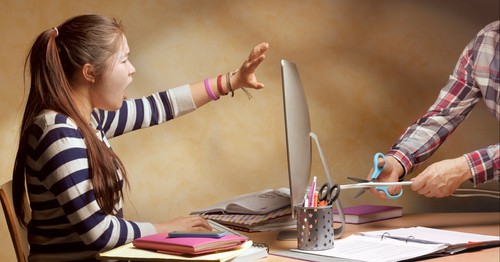 Agree or disagree: Under 16s should be banned from social media.